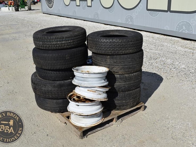 tires-tires-rims-42937-image-3