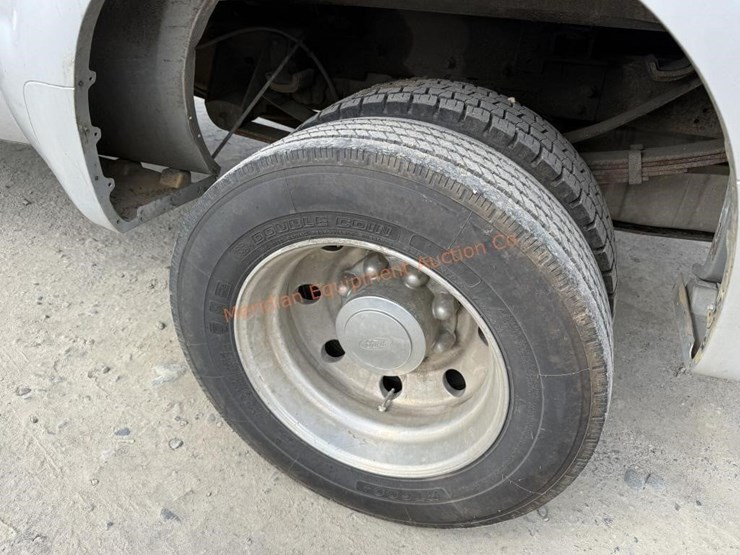 2004-ford-f450-lariat-image-14