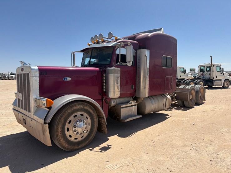 2005-peterbilt-379-image-1
