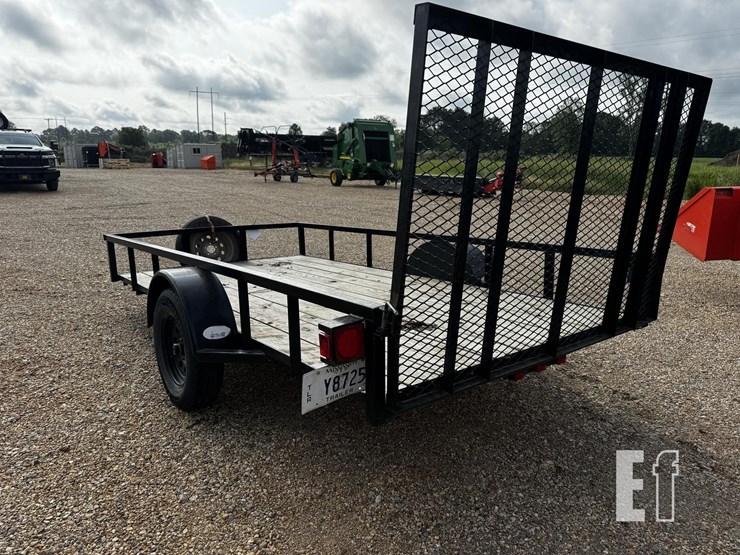 bumper-pull-trailer-w/-gate-image-2