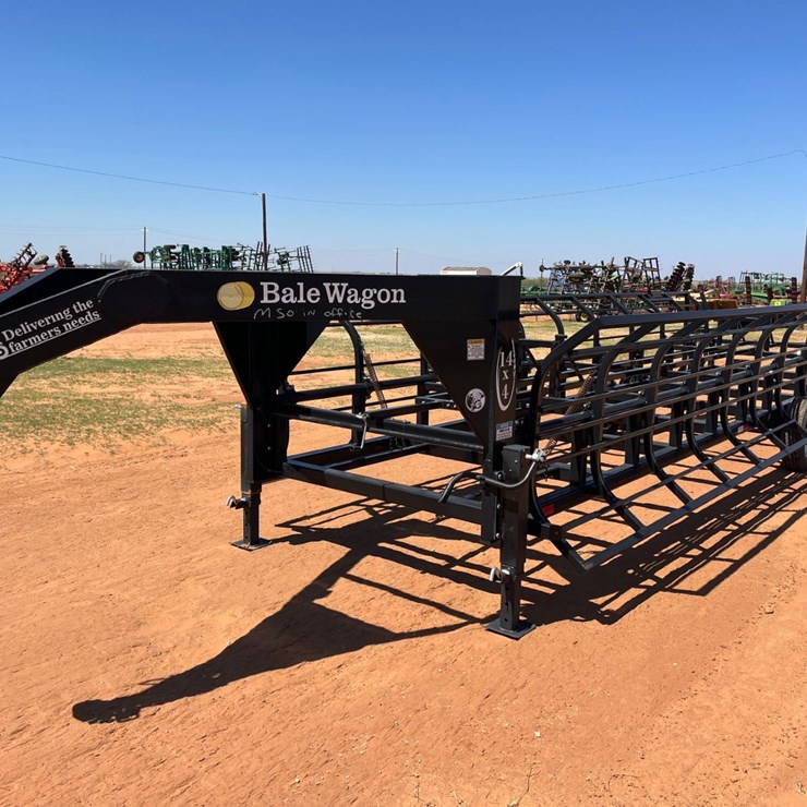 #T7645 • 2025 Industrias America 14X4 Manual Bale