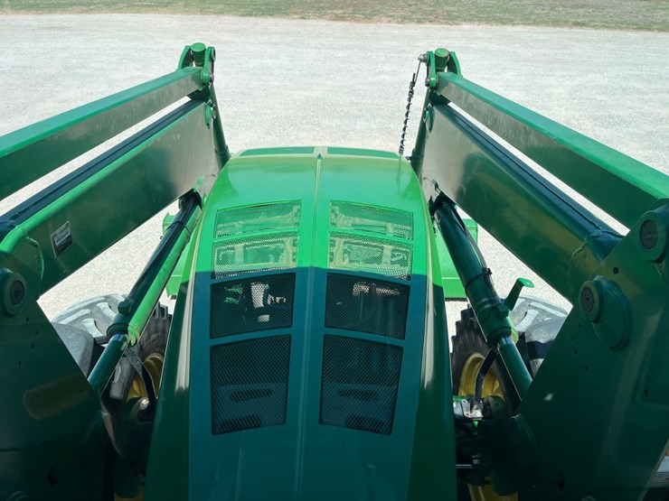 2011-john-deere-7200r-image-29