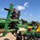 2000-john-deere-637-image-10