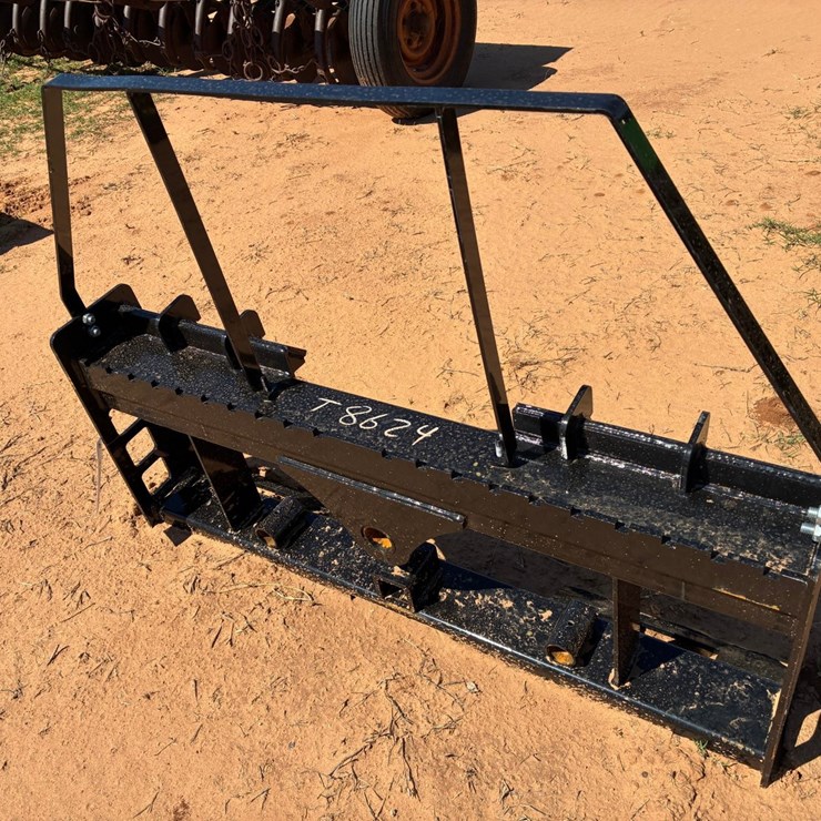 #T8624 • Wolverine SS Pallet Fork Frame