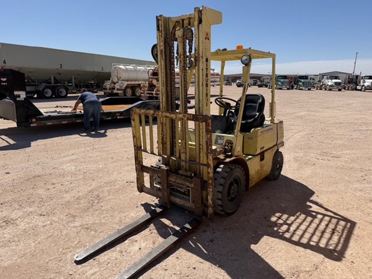 mitsubishi-fd25-image-1