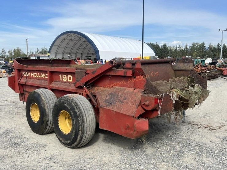 new-holland-190-image-3