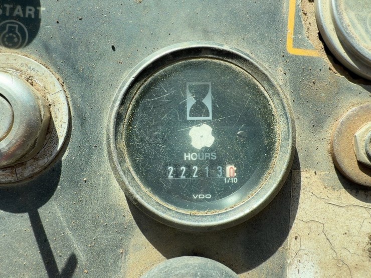 1989-deere-644e-image-25