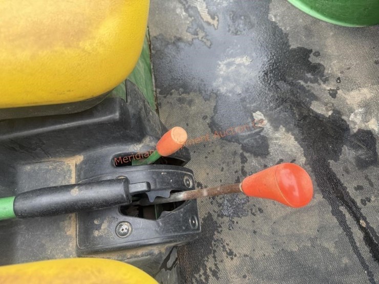 john-deere-gator-image-20