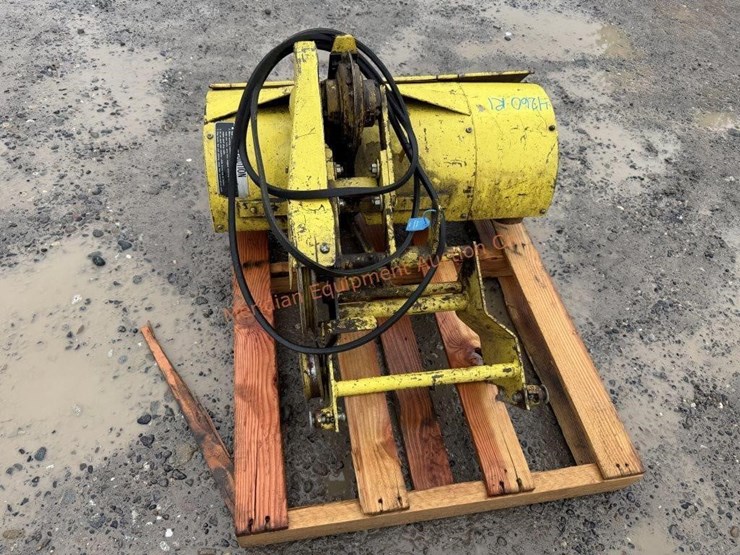 john-deere-212-image-6