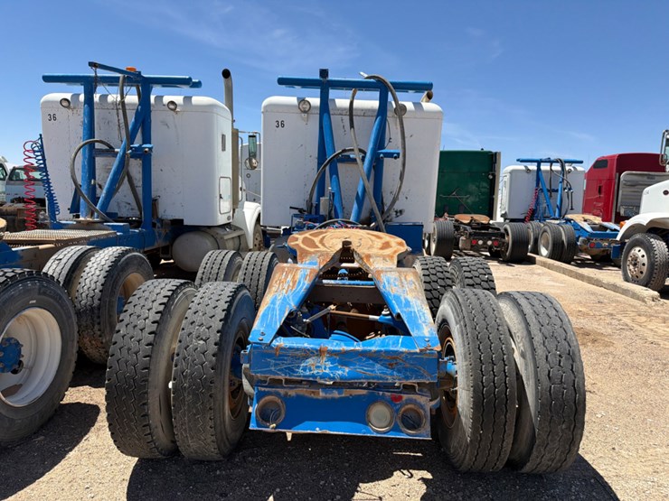 2000-peterbilt-378-image-5