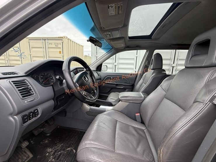 2005-honda-pilot-image-36