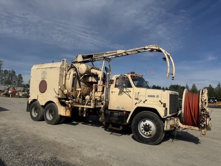 1987-gmc-brigadier-image-11