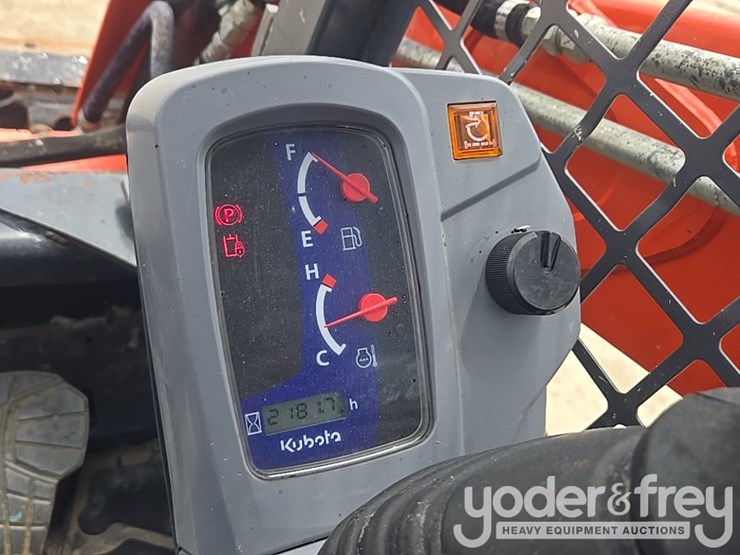 2021-kubota-svl65-2-image-61