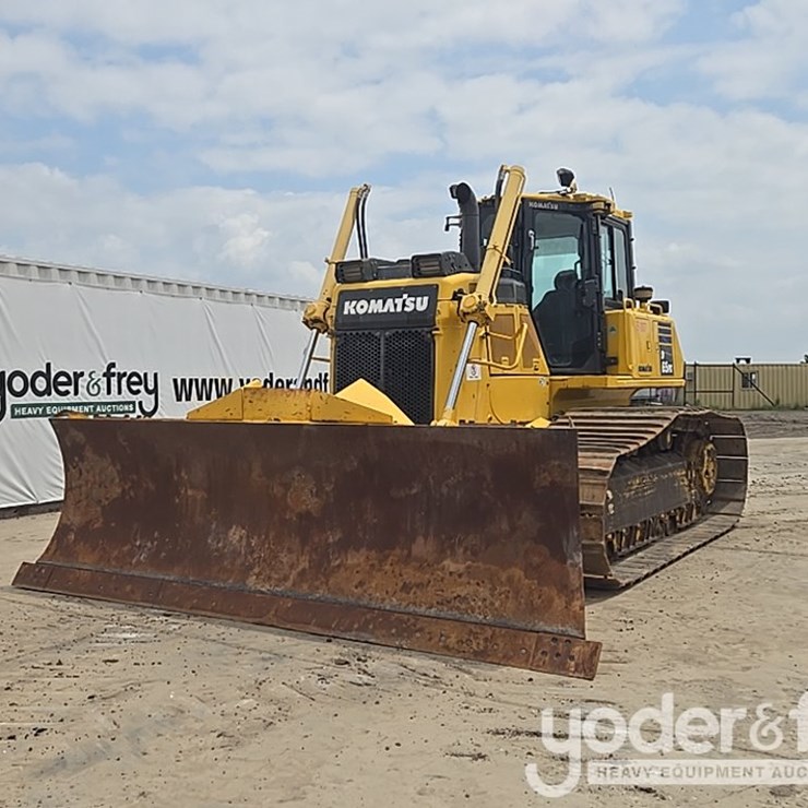 2019 KOMATSU D65PX-18