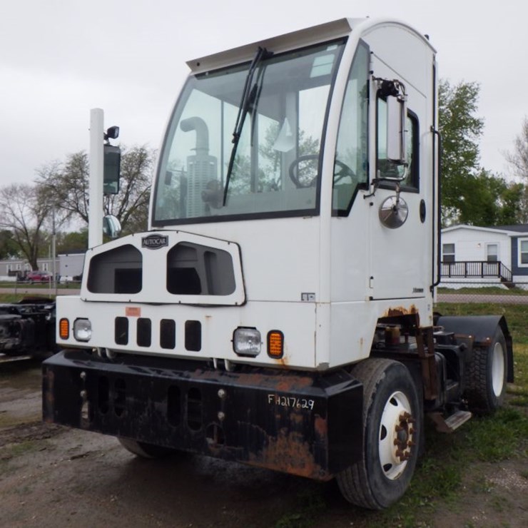 2015 AUTOCAR XSPOTTER