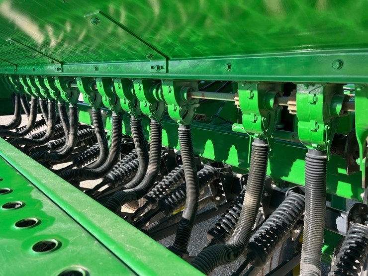 2014-john-deere-455-image-18