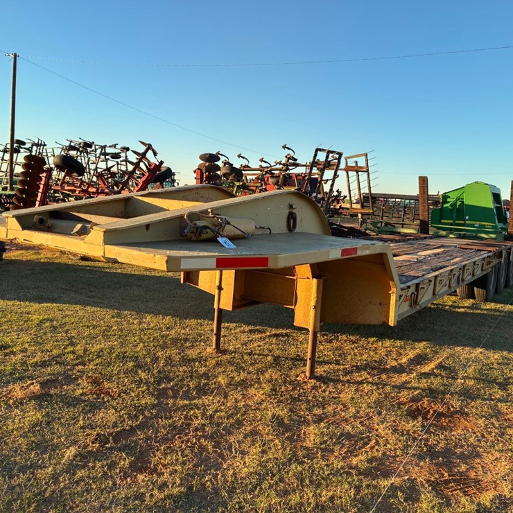 #T8232 • 1970 Phelan Trailer
