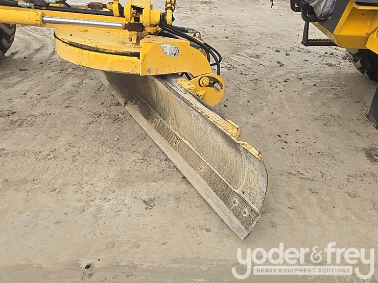 2004-volvo-g80-image-15