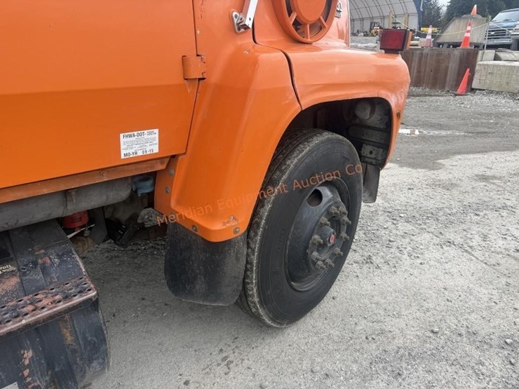 1988-ford-ln8000-image-19