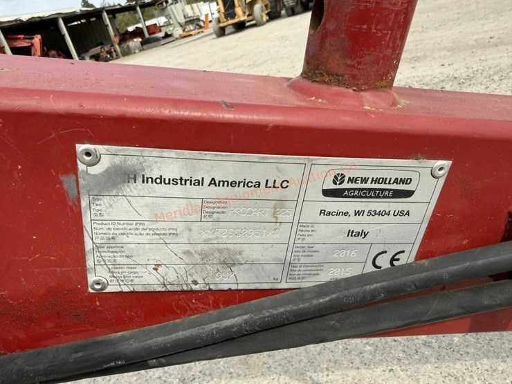 new-holland-procart-1225-image-11