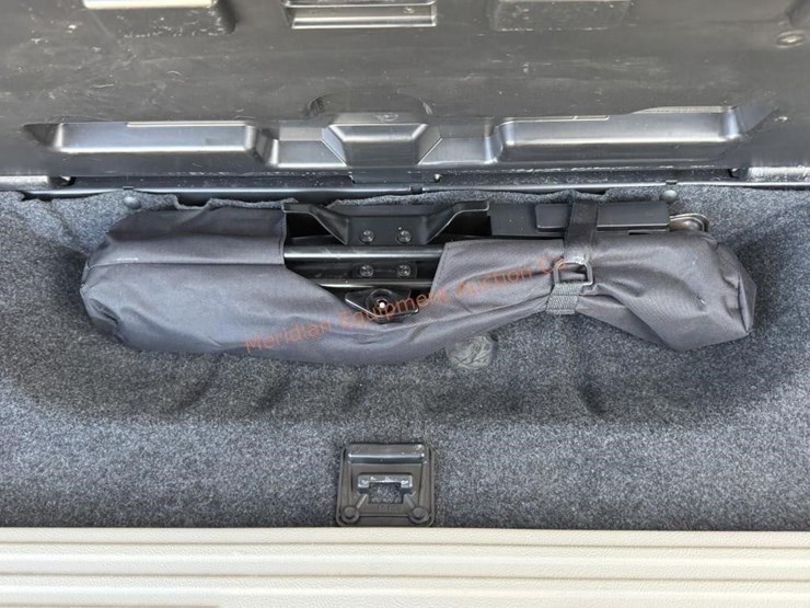 2013-ford-expedition-xlt-image-19