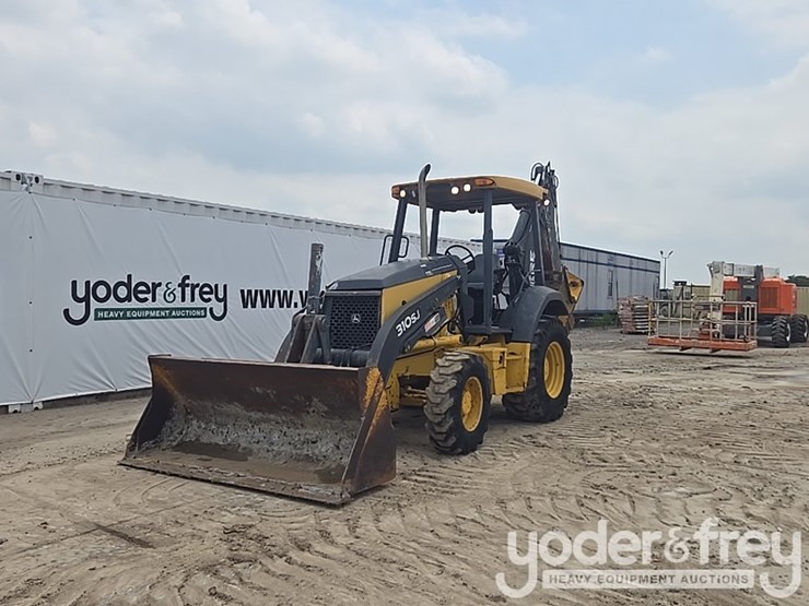 2010-deere-310sj-image-1