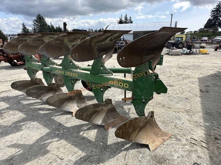 john-deere-4600-image-3