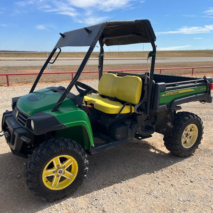 2016 JOHN DEERE GATOR