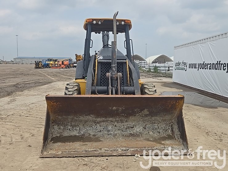 2010-deere-310sj-image-8