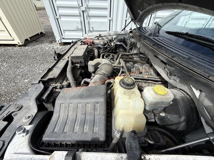 2014-ford-f150-image-36