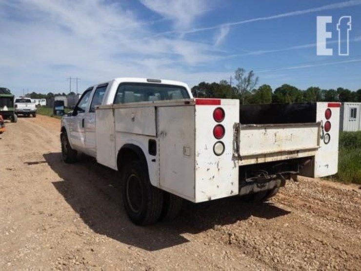 2016-ford-f350-image-3