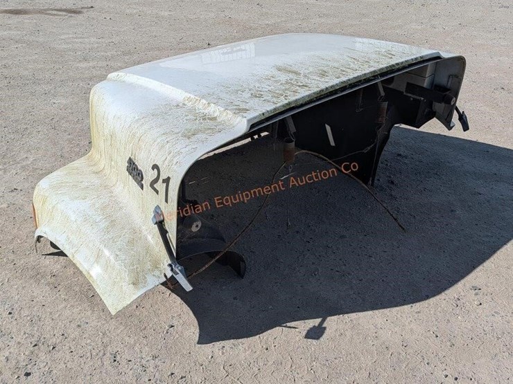 international-4700-image-5