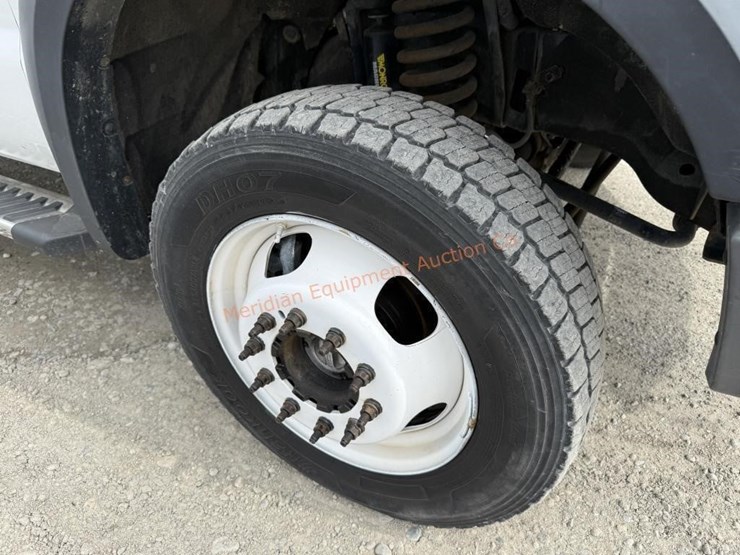 2008-ford-f550-image-9