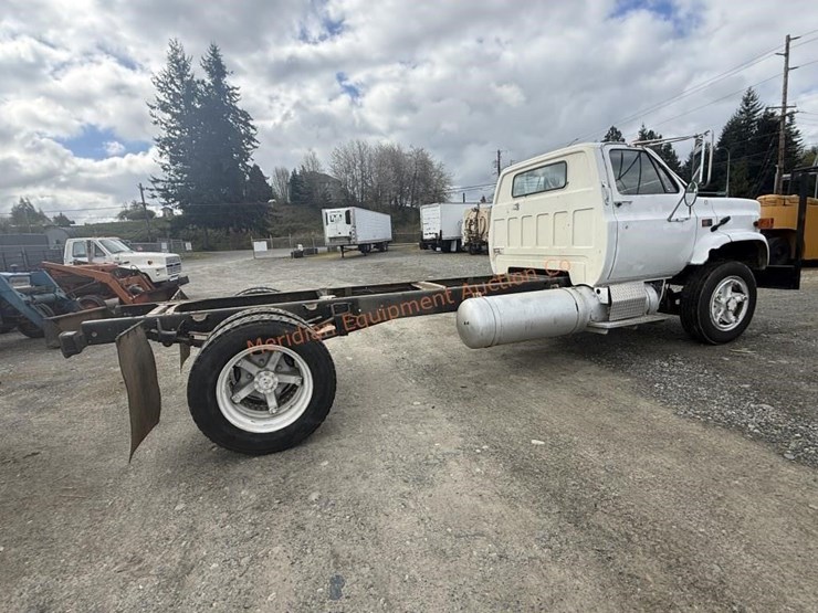 1987-gmc-6000-image-9