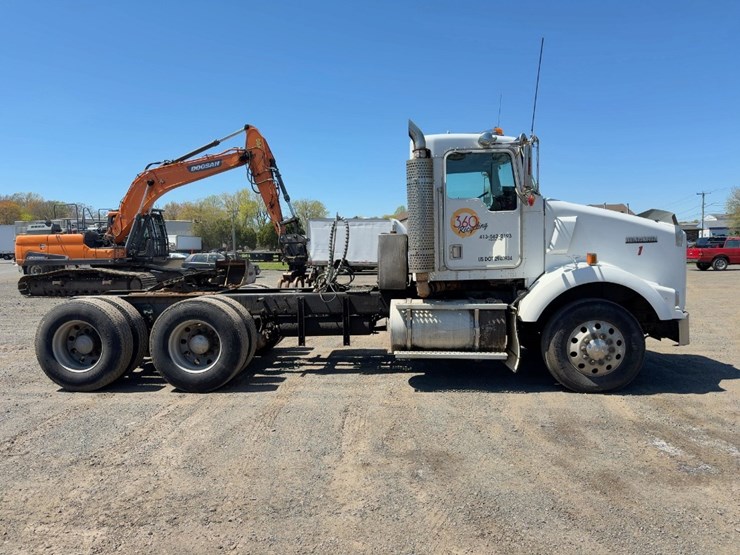2000-kenworth-t800-image-6