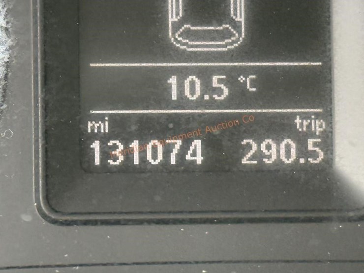 2016-volkswagen-tiguan-image-35