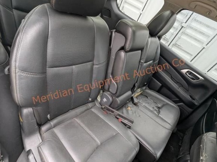 2014-nissan-pathfinder-image-26