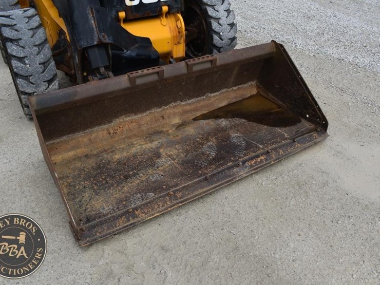 2023-jcb-270-image-15