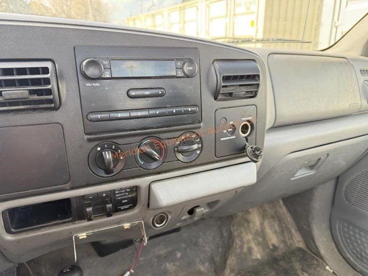 2006-ford-f250-xl-image-38