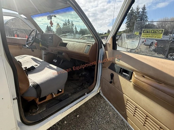 1989-chevrolet-2500-image-21