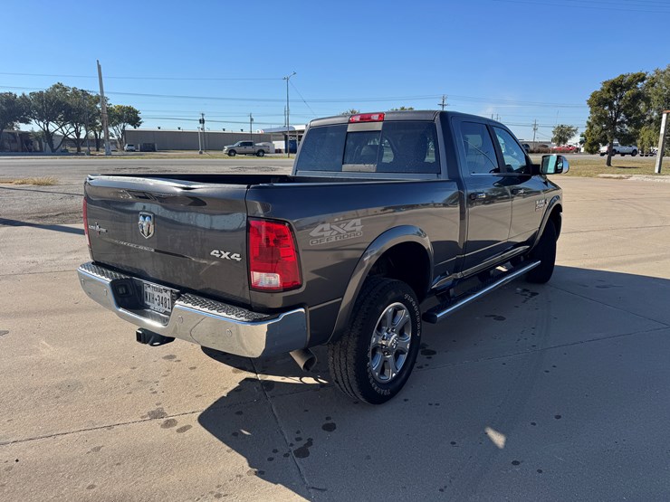 2018-dodge-2500-image-3