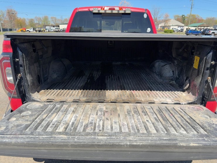 2016-gmc-sierra-1500-image-12