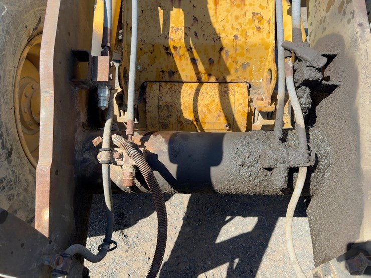 1996-caterpillar-it14g-image-12