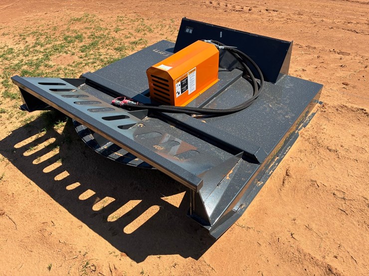 #t8499-•-wolverine-ss-brush-cutter-image-1