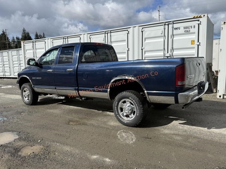 2004-dodge-ram-3500-image-3