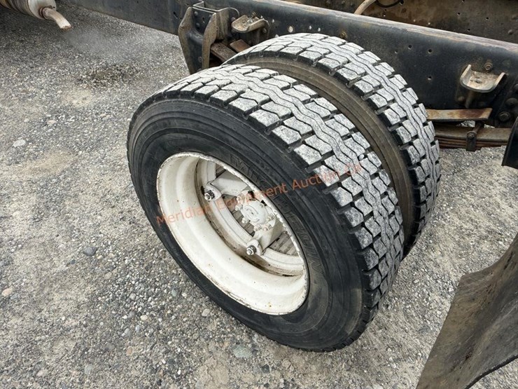 1985-ford-f600-image-24