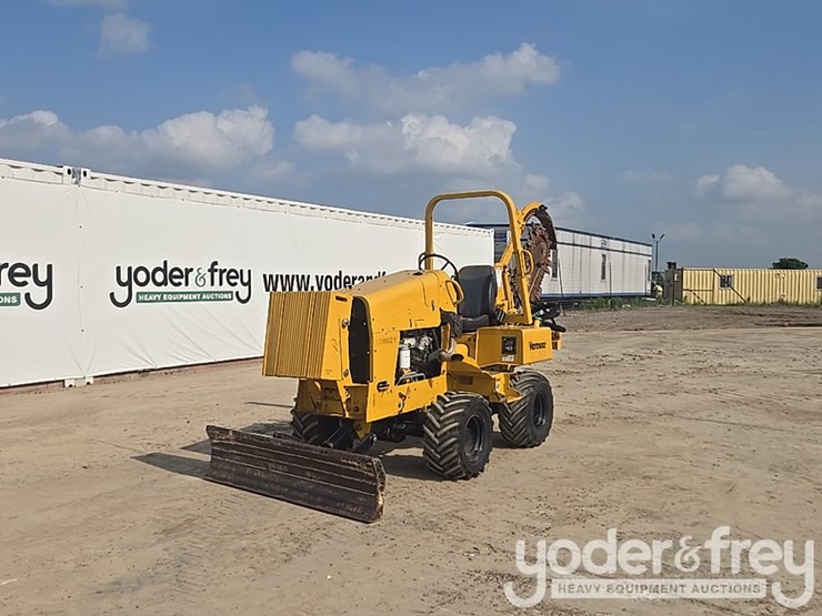 2018-vermeer-rtx450-image-1