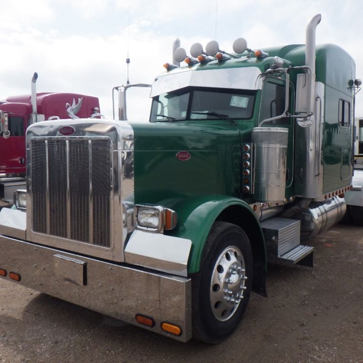 2007 PETERBILT 379
