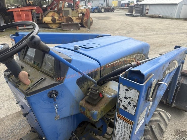 new-holland-tc30-image-28