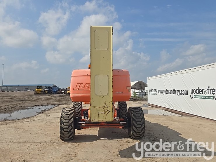 2016-jlg-800aj-image-4
